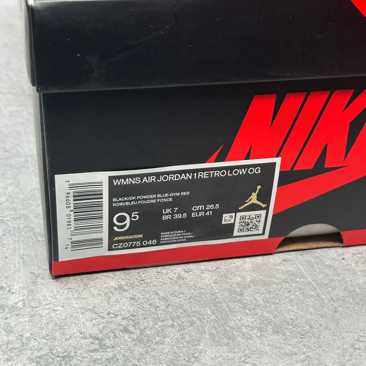 Jordan 1 Retro Low OG NC to Chi (Women's) *pre-owned* SIZE 9.5W