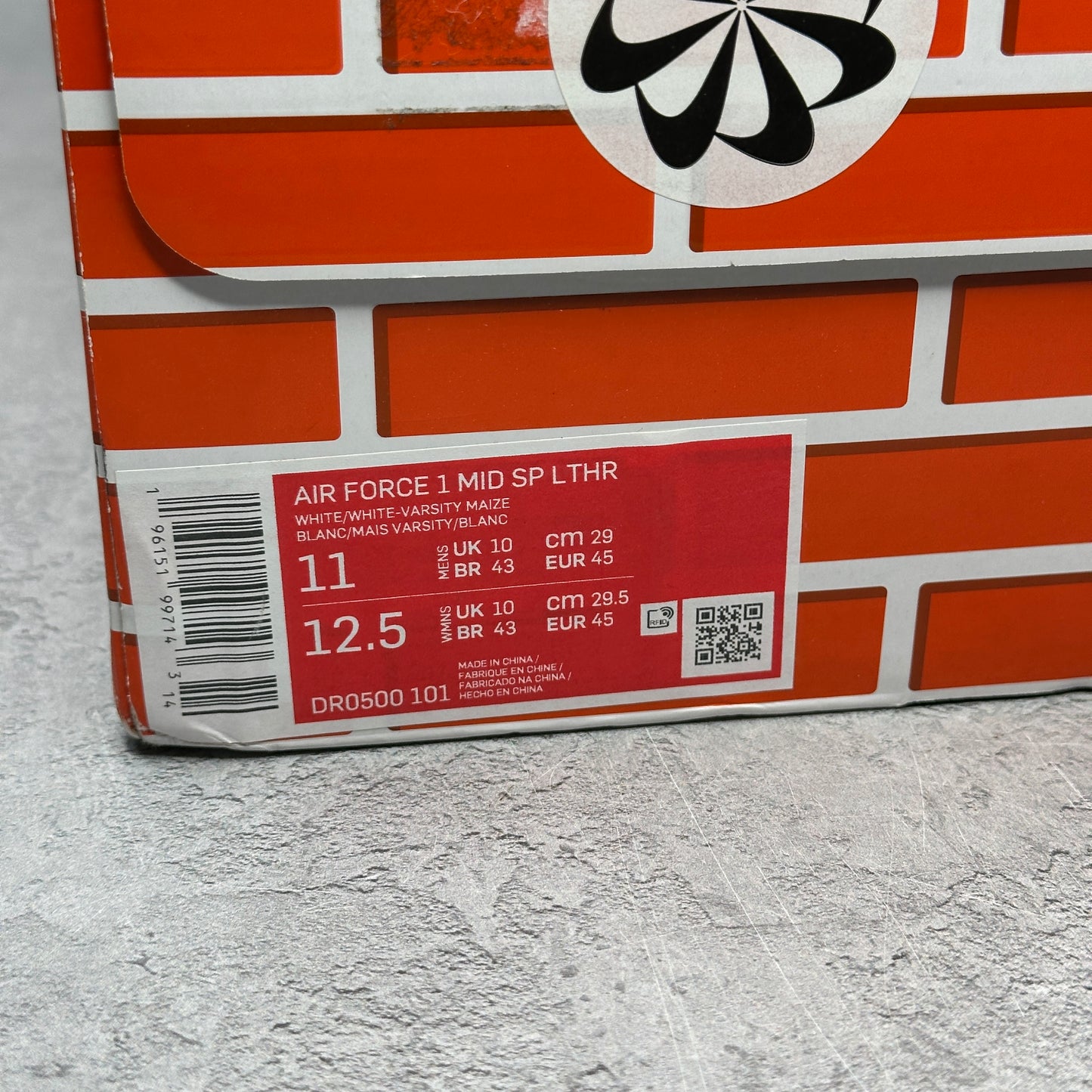 Nike Air Force 1 Mid SP Off-White Varsity Maize *pre-owned* SIZE 11