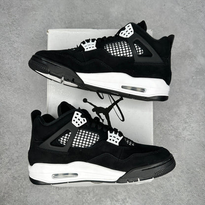 Jordan 4 Retro White Thunder CLEAN *pre - owned* SIZE 8 - Kicks Collective PA - Jordan - FQ8138-001 - Men's Shoes - 8M/9.5W - Pre - Owned