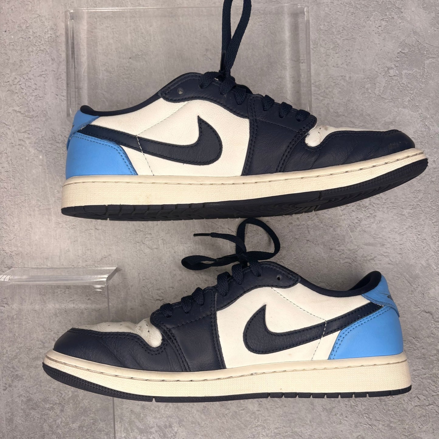 Jordan 1 Low OG Obsidian UNC *pre - owned* SIZE 10 - Kicks Collective PA - Jordan - CZ0790-400 - Men's Shoes - 10M/11.5W - Pre - Owned - No Box