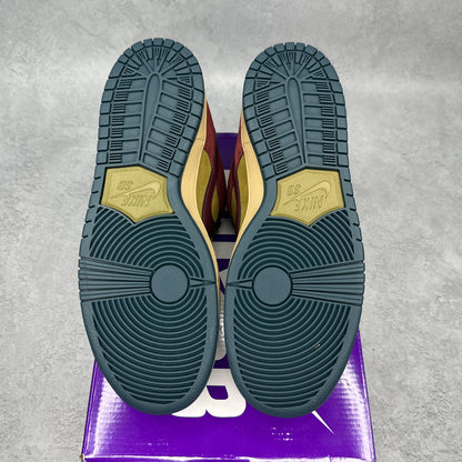 Nike SB Dunk Low Dark Team Red Olive Flak