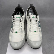 ASICS Gel-Venture 6 Shield Hidden NY *pre-owned* SIZE 10
