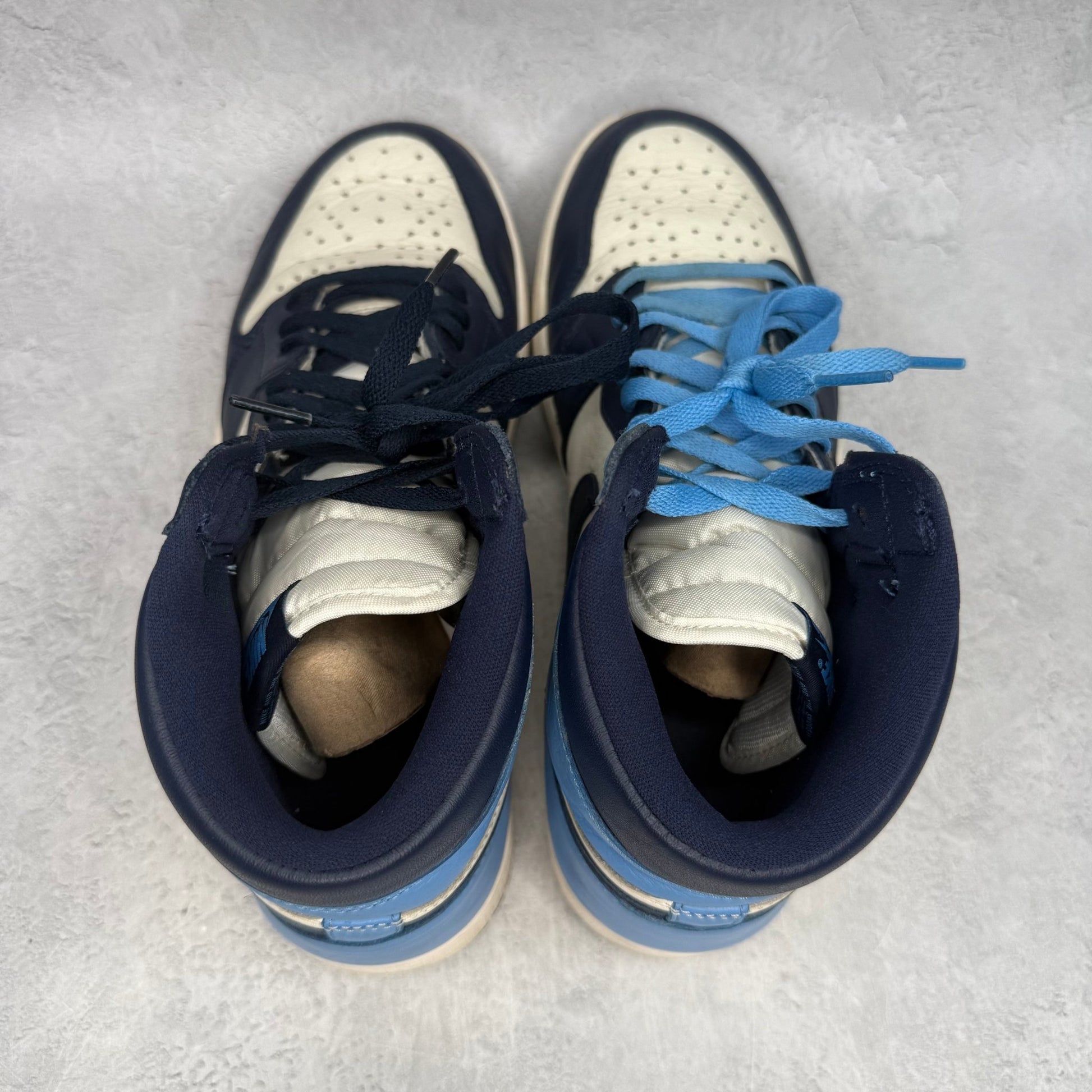 Jordan 1 Retro High Obsidian *pre - owned* SIZE 11 - Kicks Collective PA - Jordan - 555088-140 - Men's Shoes - 11M/12.5W - Pre - Owned - No Box