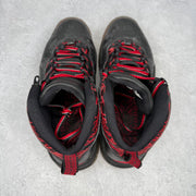 Jordan 10 Retro Doernbecher *pre-owned* SIZE 8.5