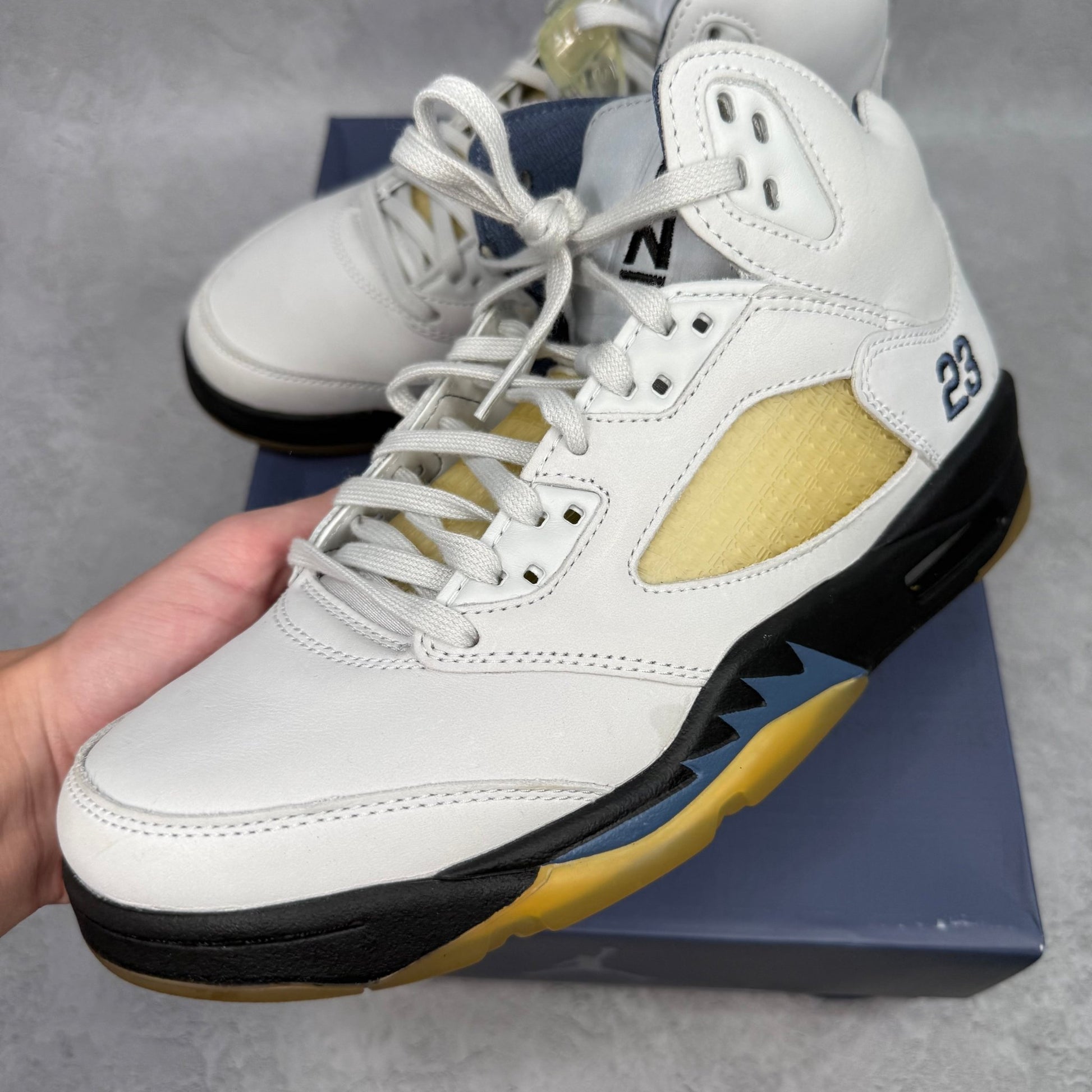 Jordan 5 Retro A Ma Maniére Dawn (Women's) *pre - owned* SIZE 10W - Kicks Collective PA - Jordan - FZ5758 - 004 - Women's Shoes - 8.5M/10W - Pre - Owned