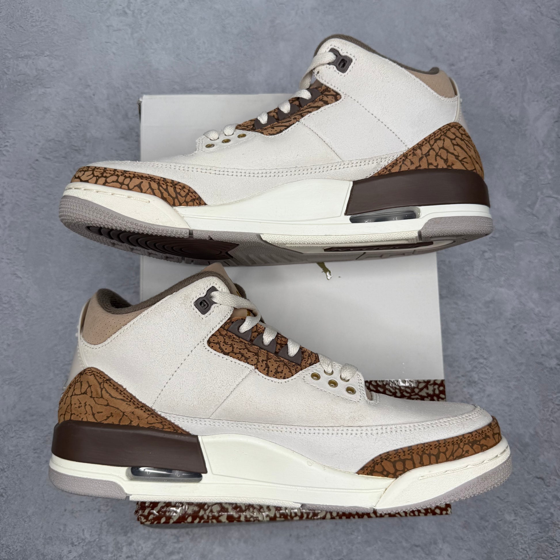 Jordan 3 Retro Palomino *pre-owned* SIZE 10