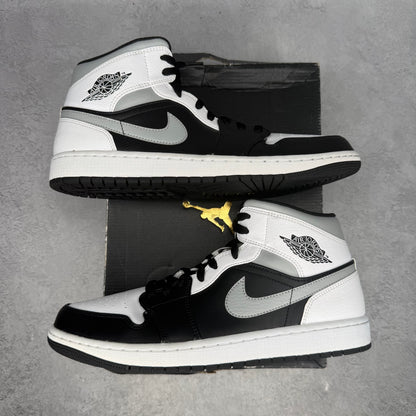 Jordan 1 Mid White Shadow VNDS *pre-owned* SIZE 11.5
