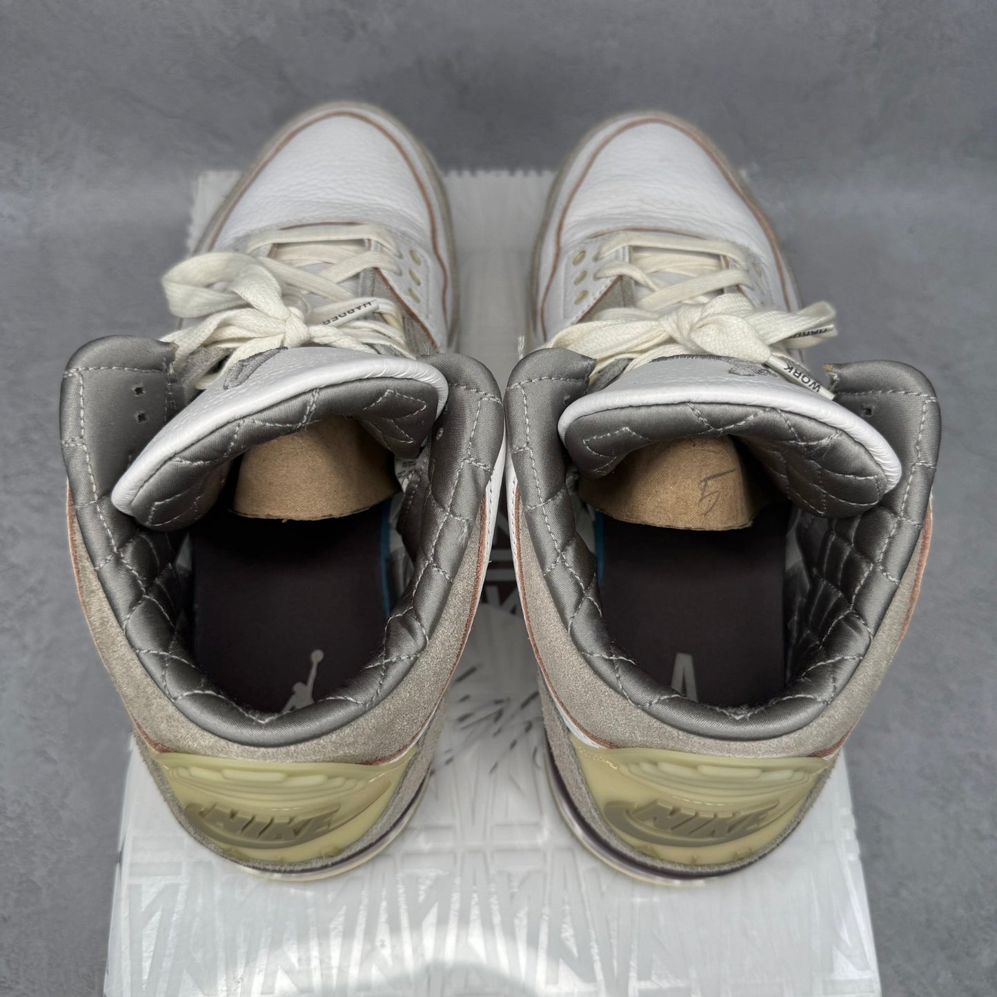 Jordan 3 Retro SP A Ma Maniére (Women's) *pre - owned* SIZE 10M/11.5W - Kicks Collective PA - Jordan - DH3434-110 - Women's Shoes - 10M/11.5W - Pre - Owned