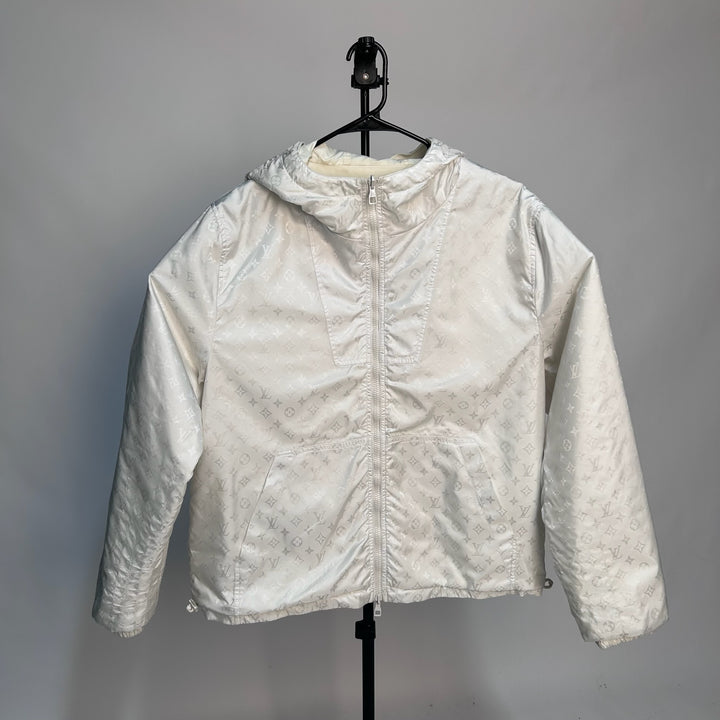 Louis Vuitton White Monogram Hooded Windbreaker Jacket *pre-owned* SIZE XL