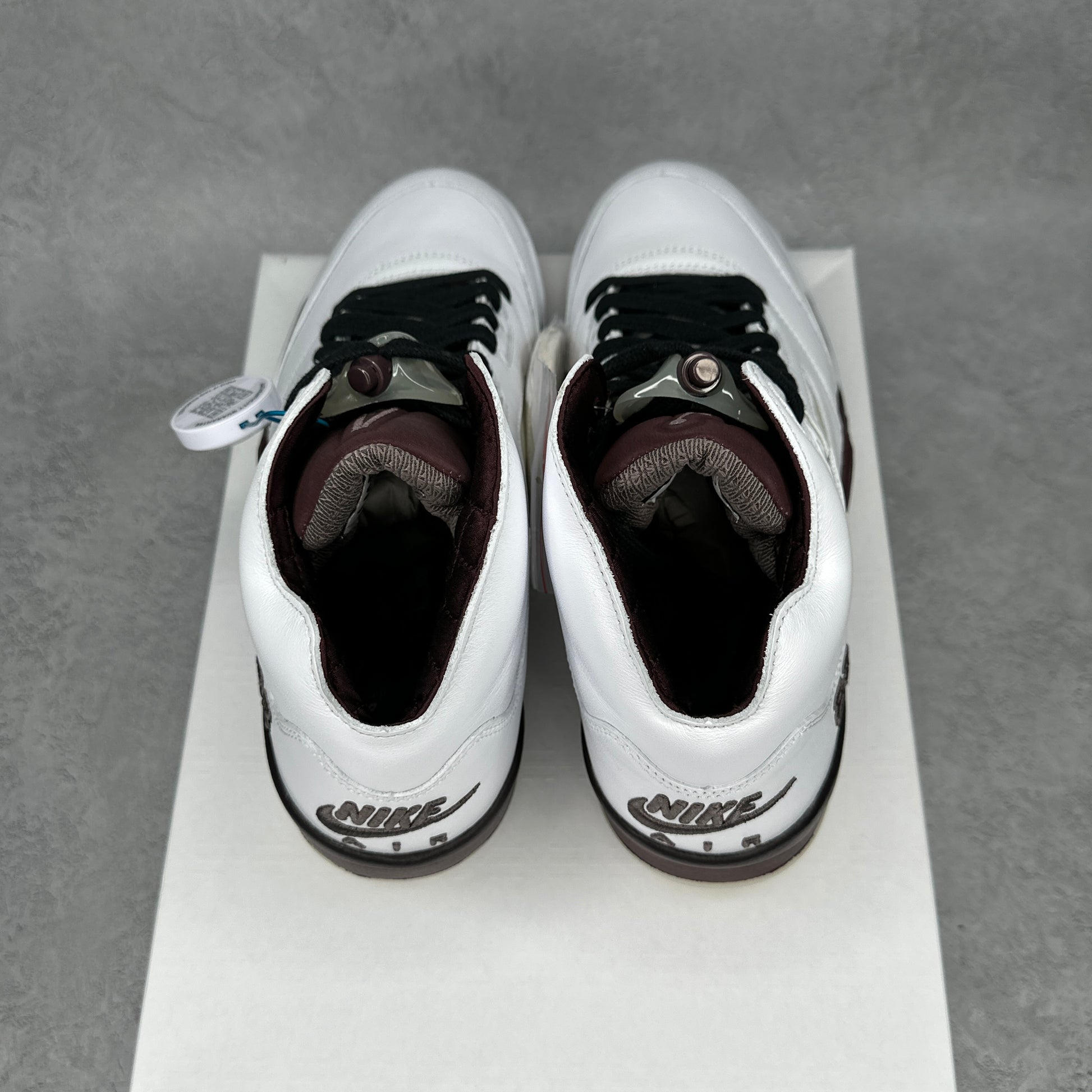 Jordan 5 Retro A Ma Maniére Black Collective