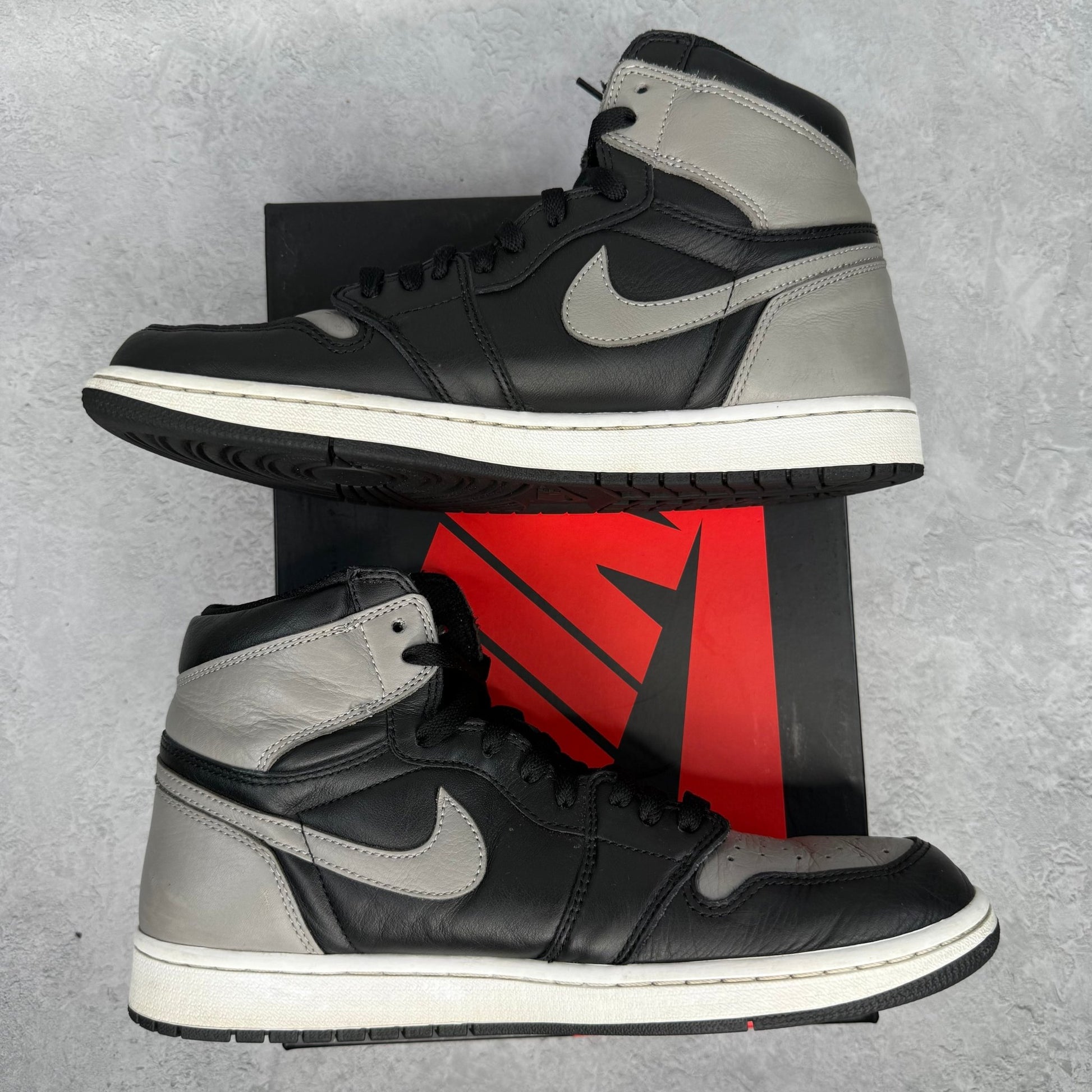 Jordan 1 Retro High Shadow (2018) *pre - owned* SIZE 10.5 - Kicks Collective PA - Jordan - 555088 - 013 - Men's Shoes - 10.5M/12W - Pre - Owned
