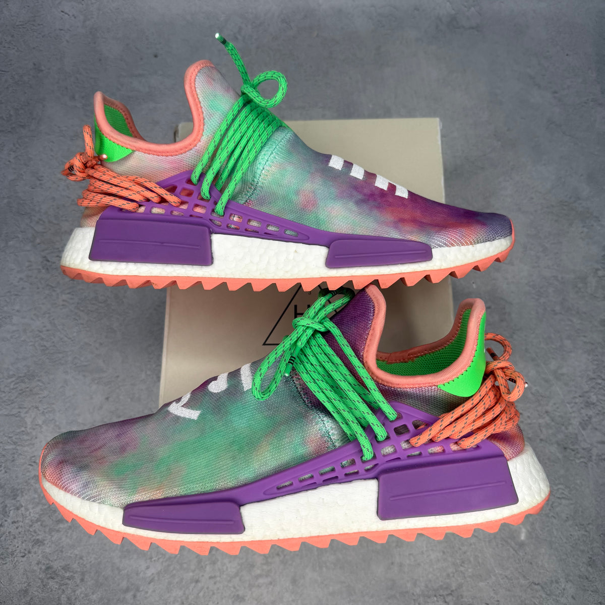 adidas Human Race NMD Pharrell Holi Festival (Chalk Coral) pre-owned size 11