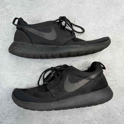 Nike Roshe Run Triple Black (Women's) *pre-owned* SIZE 7.5W