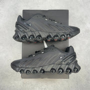 Nike Air Max Dn8 Black 9.5 (Pre-Owned) - Kicks Collective PA - Nike - FQ7860-002-9.5-PO-2 - Pre-Owned Sneakers - 9.5