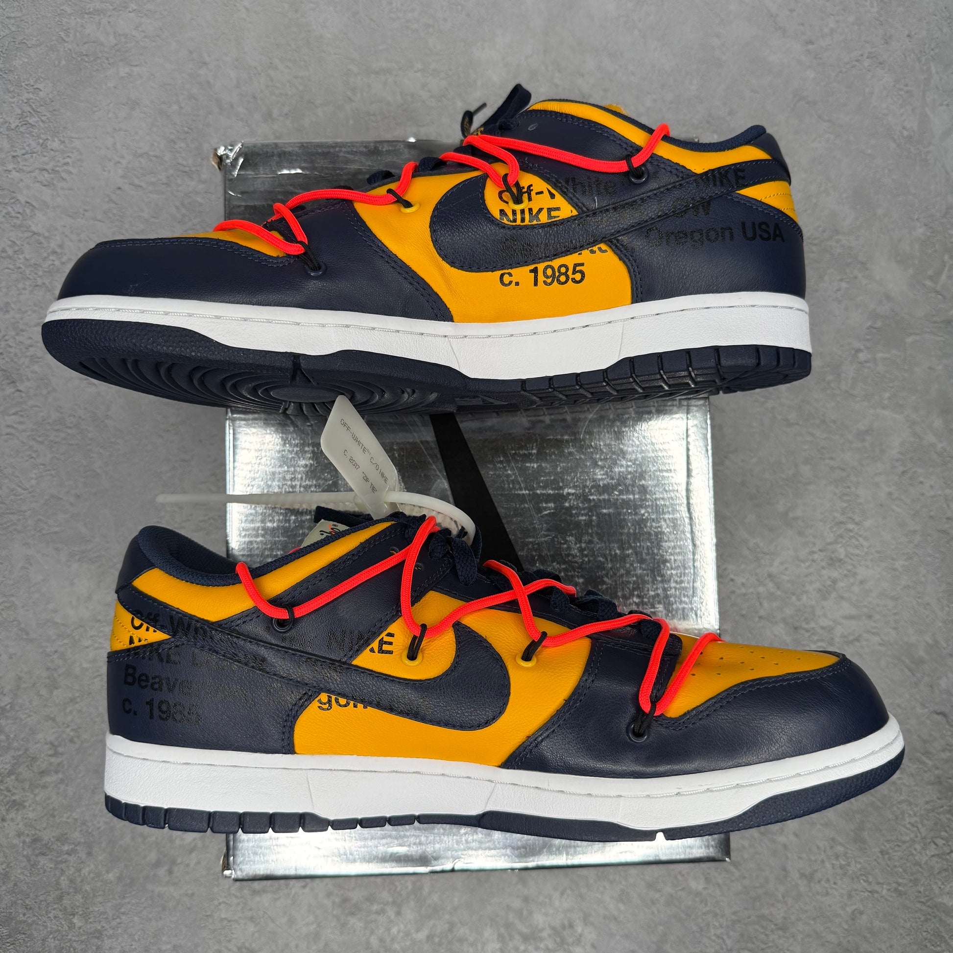 Nike Dunk Low Off-White University Gold