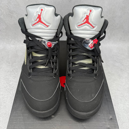 Jordan 5 Retro Black Metallic (2016) *pre - owned* SIZE 11 - Kicks Collective PA - Jordan - 845035-003 - Men's Shoes - 11M/12.5W - Pre - Owned