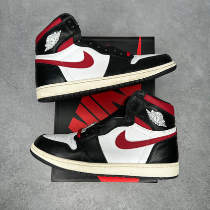 Jordan 1 Retro High Black Gym Red *pre-owned* SIZE 11.5