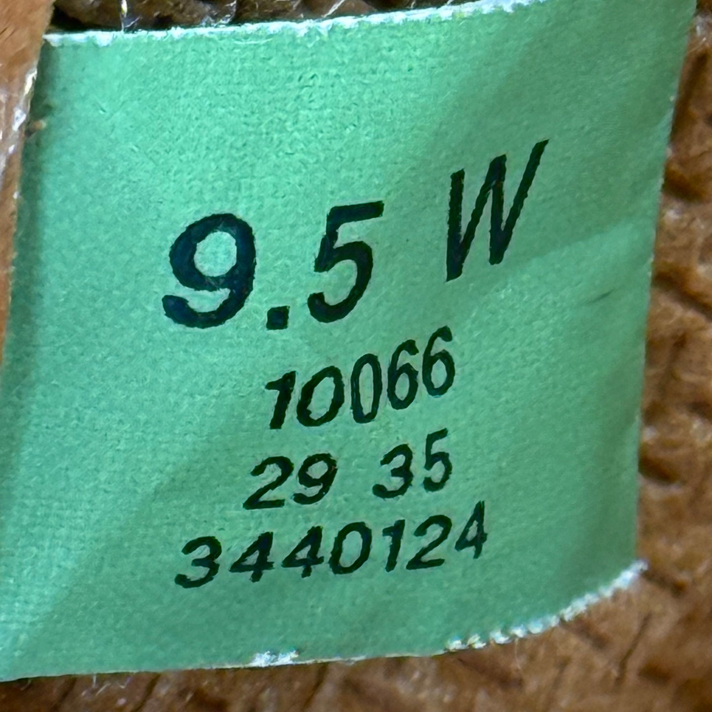 Timberland 6" Premium Waterproof Boot Wheat (Women's) *pre-owned* SIZE 8M/9.5W