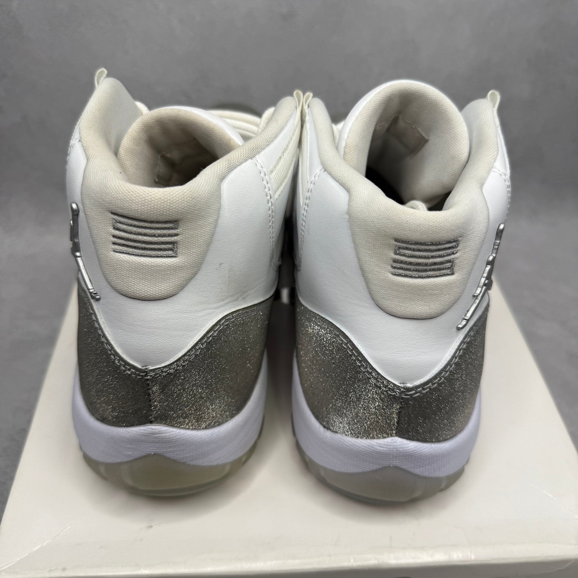 Jordan 11 Retro White Metallic Silver (Women's) *pre-owned* SIZE 12W