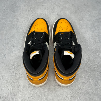 Jordan 1 Retro High OG Taxi *pre-owned* SIZE 8.5