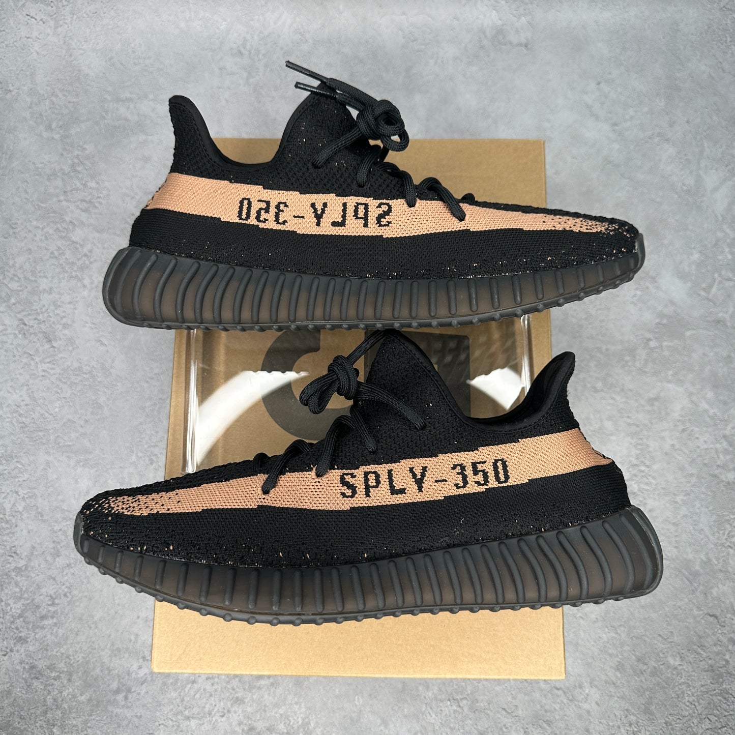 adidas Yeezy Boost 350 V2 Core Black Copper VNDS *pre-owned* SIZE 12