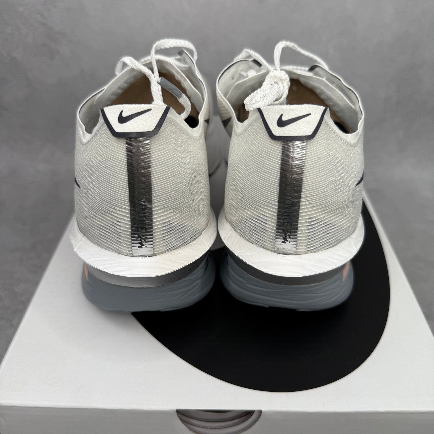 Nike ZoomX Vaporfly Next% 4 White Obsidian Mist