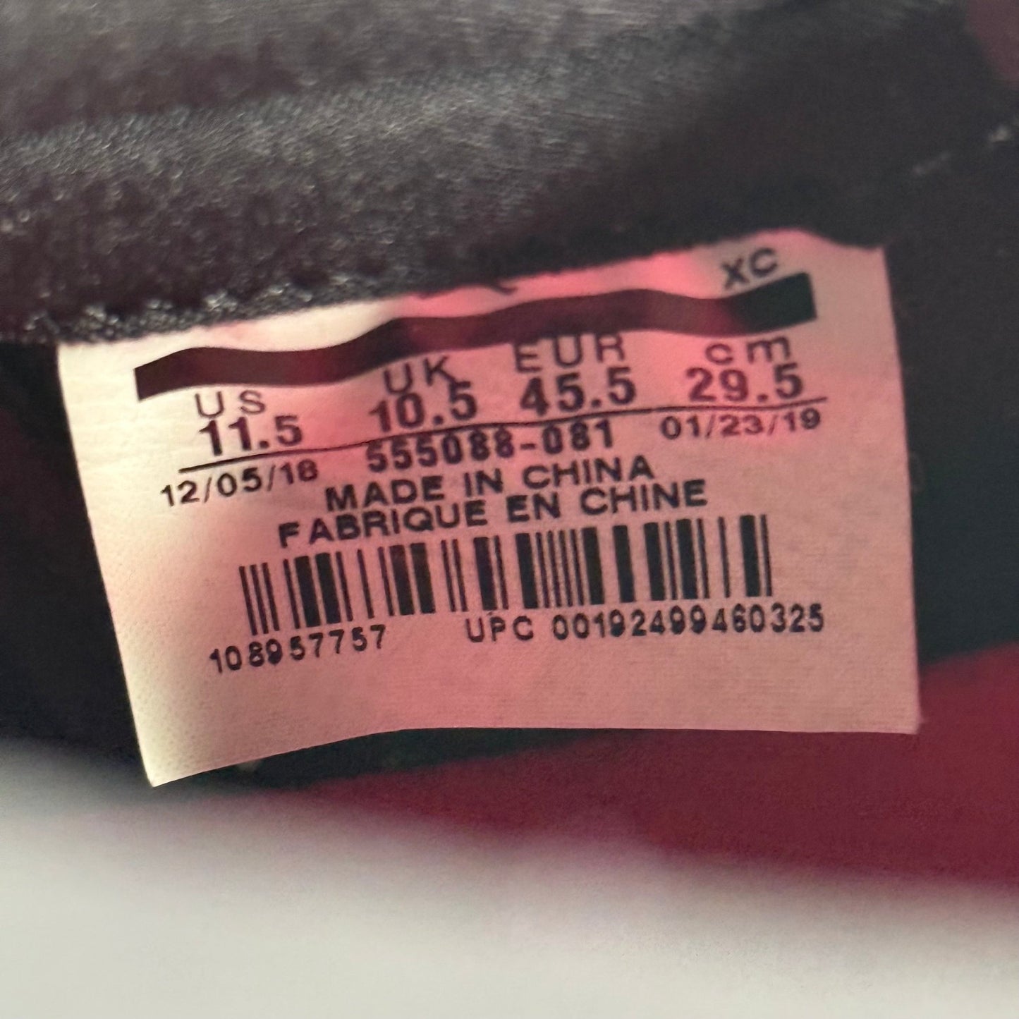 Jordan 1 Retro High Black Crimson Tint *pre - owned* SIZE 11.5 - Kicks Collective PA - Jordan - 555088-081 - Men's Shoes - 11.5M/13W - Pre - Owned