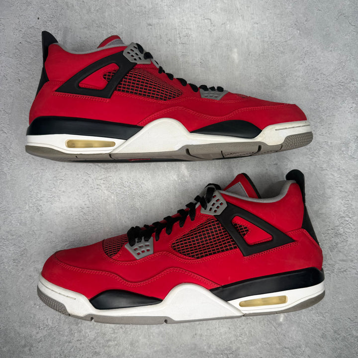 Jordan 4 Retro Toro Bravo (2013) *pre-owned* SIZE 15