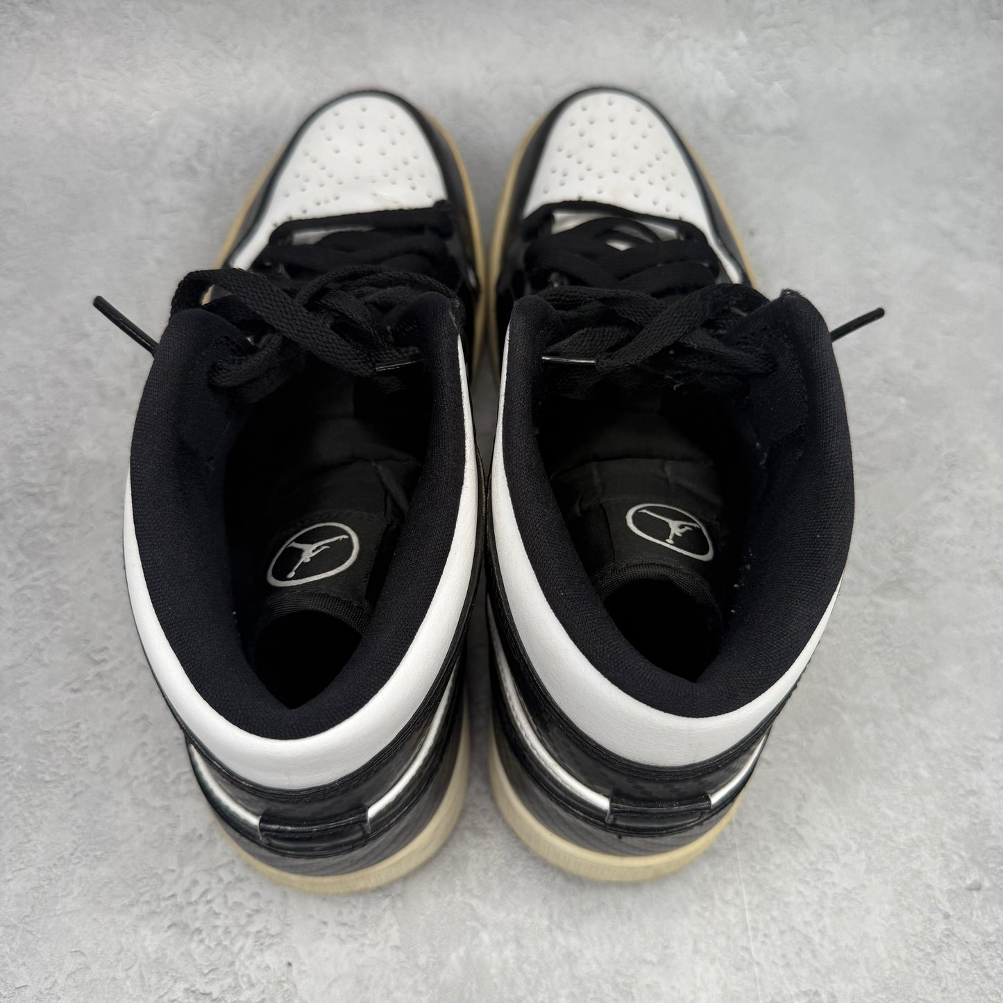 Jordan 1 Mid Carbon Fiber *pre-owned* SIZE 11