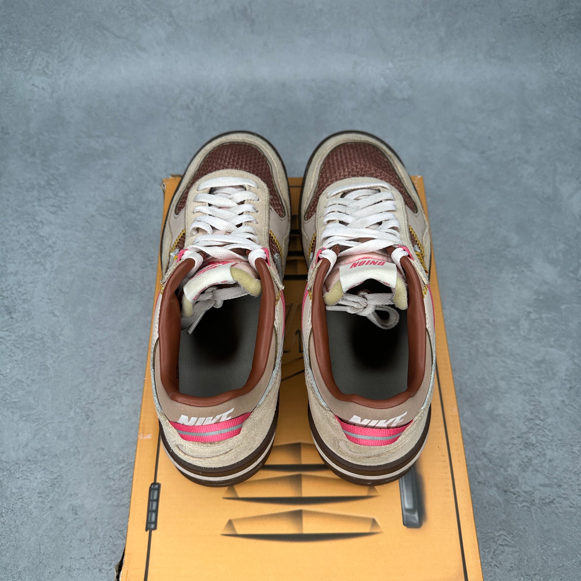 Nike Field General Union LA Shimmer *pre-owned* SIZE 9