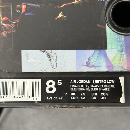 Jordan 11 Retro Low Derek Jeter RE2PECT