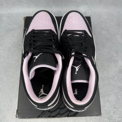 Jordan 1 Low SE Black Iced Lilac *pre-owned* SIZE 13