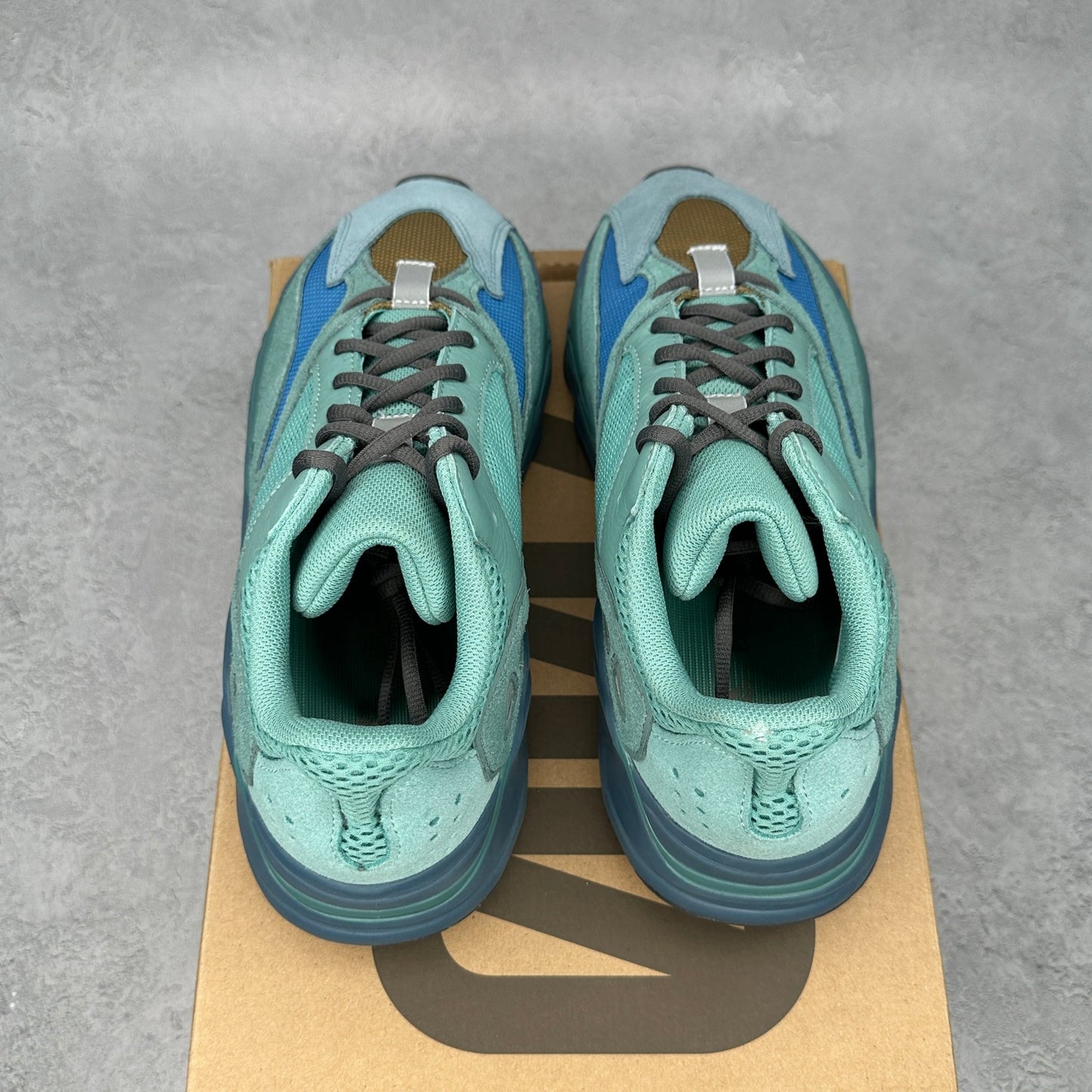 adidas Yeezy Boost 700 Faded Azure *pre - owned* SIZE 9 - Kicks Collective PA - adidas - GZ2002 - Men's Shoes - 9M/10.5W - Pre - Owned