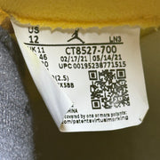 Jordan 4 Retro Lightning (2021) pre-owned size 12