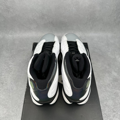 Jordan 13 Retro Barons Hologram *pre - owned* SIZE 11 - Kicks Collective PA - Jordan - 414571-115 - Men's Shoes - 11M/12.5W - Pre - Owned