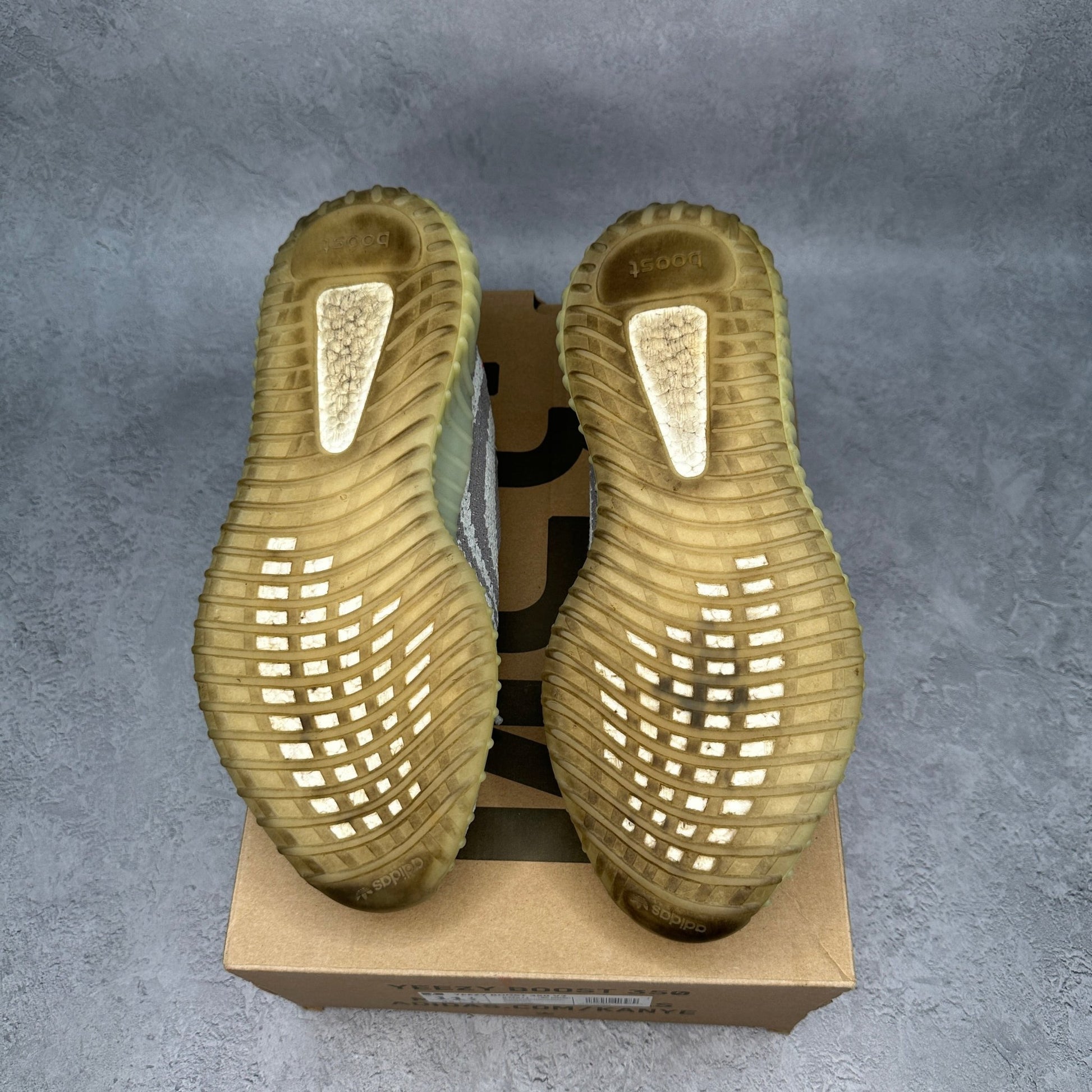 adidas Yeezy Boost 350 V2 Blue Tint *pre - owned* SIZE 11.5 - Kicks Collective PA - adidas - B37571 - Men's Shoes - 11.5M/13W - Pre - Owned