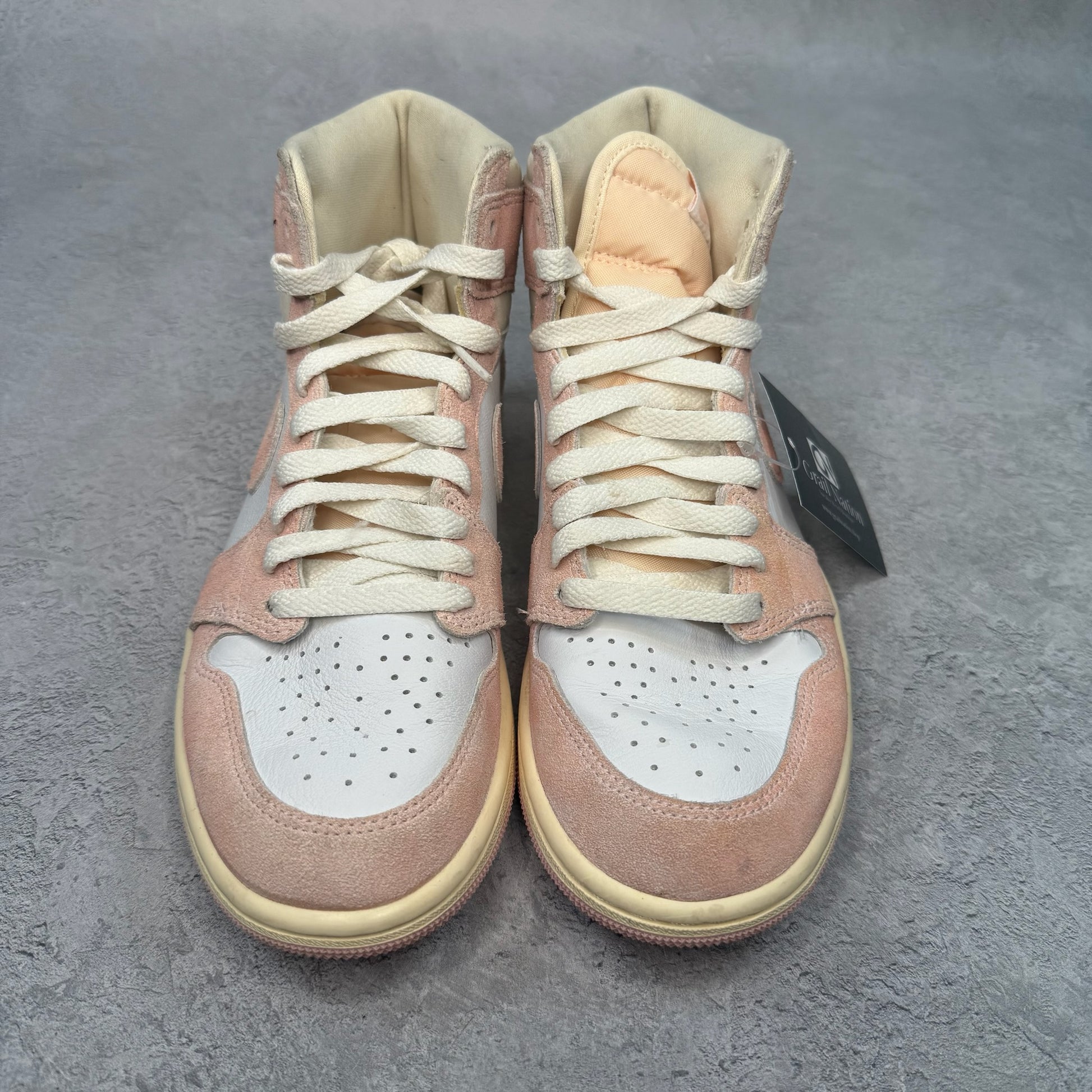 Jordan 1 Retro High OG Washed Pink (Women's) *pre - owned* SIZE 7W - Kicks Collective PA - Jordan - FD2596 - 600 - Women's Shoes - 5.5M/7W - Pre - Owned