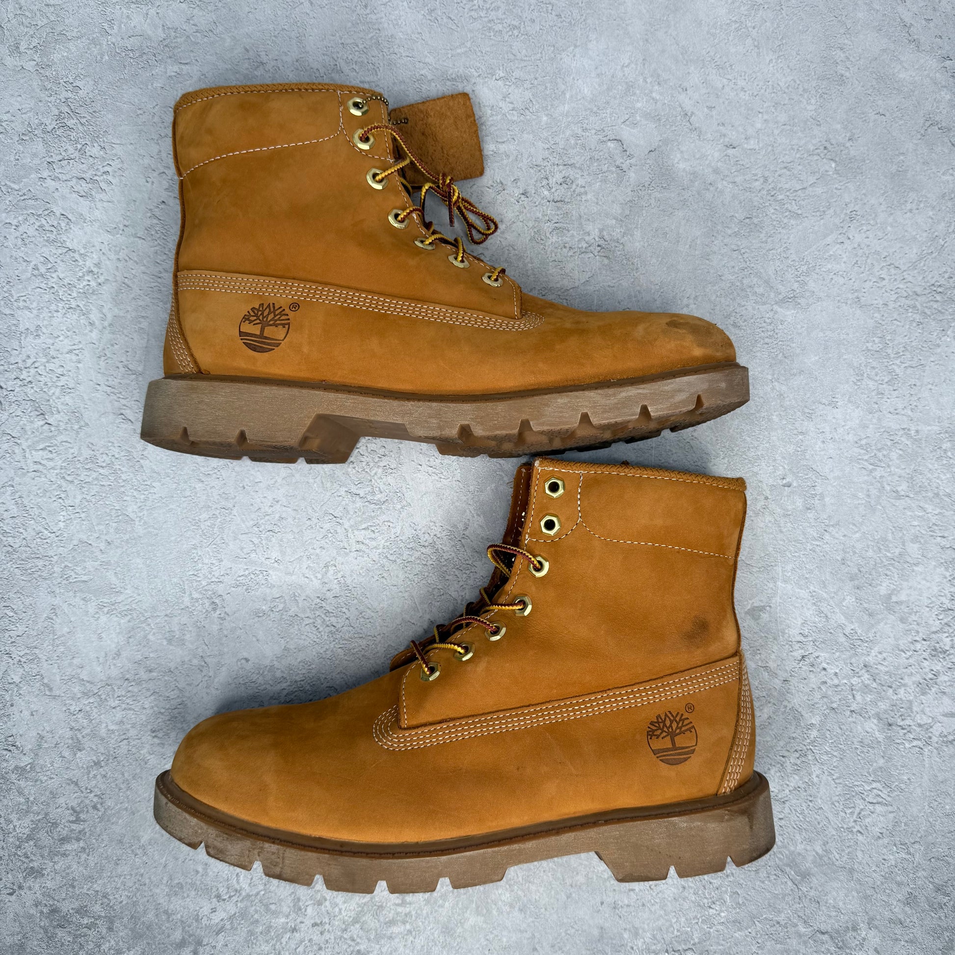 Timberland 6" Premium Waterproof Boot Wheat (Women's) *pre-owned* SIZE 8M/9.5W