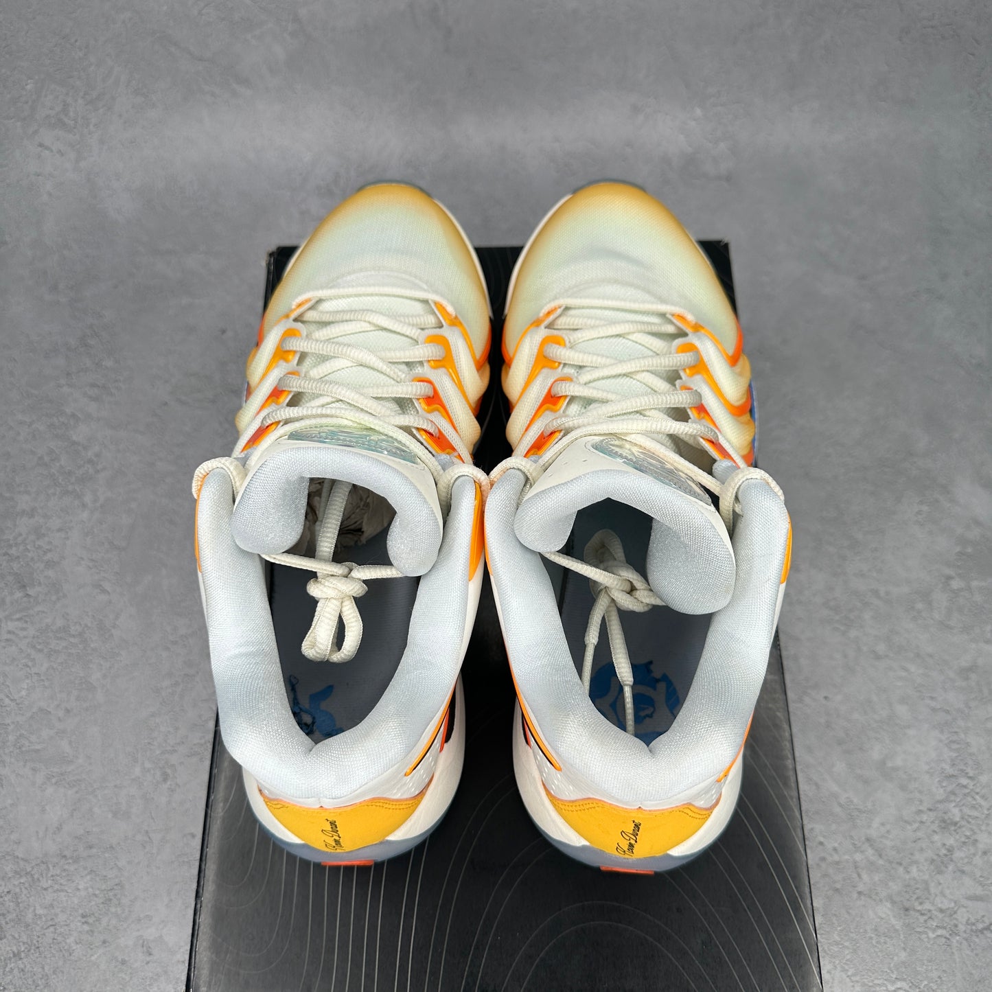 Nike KD 17 Sunrise *pre-owned* SIZE 10
