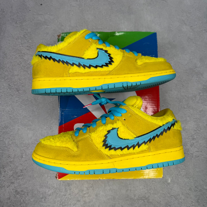 Nike SB Dunk Low Grateful Dead Bears Opti Yellow *pre-owned* SIZE 10