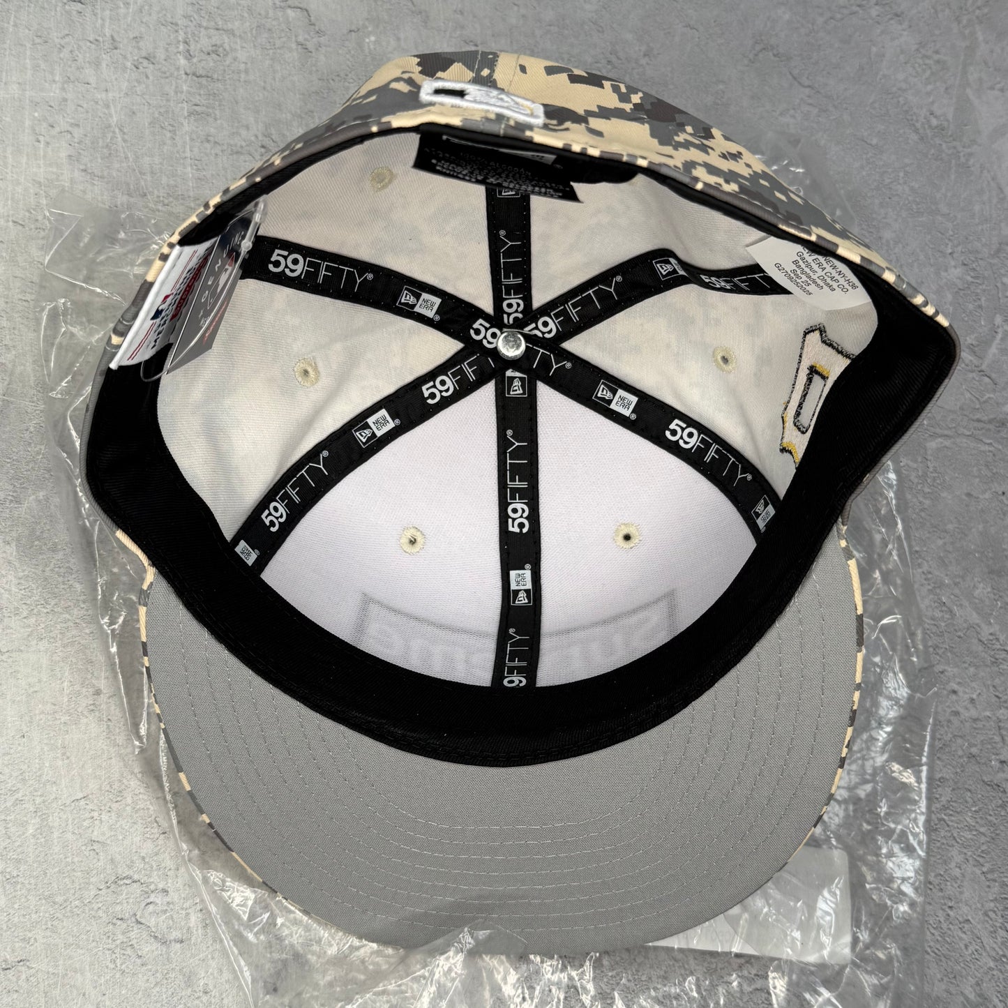 Supreme MLB Teams Box Logo New Era 59Fifty Cap Digital Camo *SIZE 7 1/2*