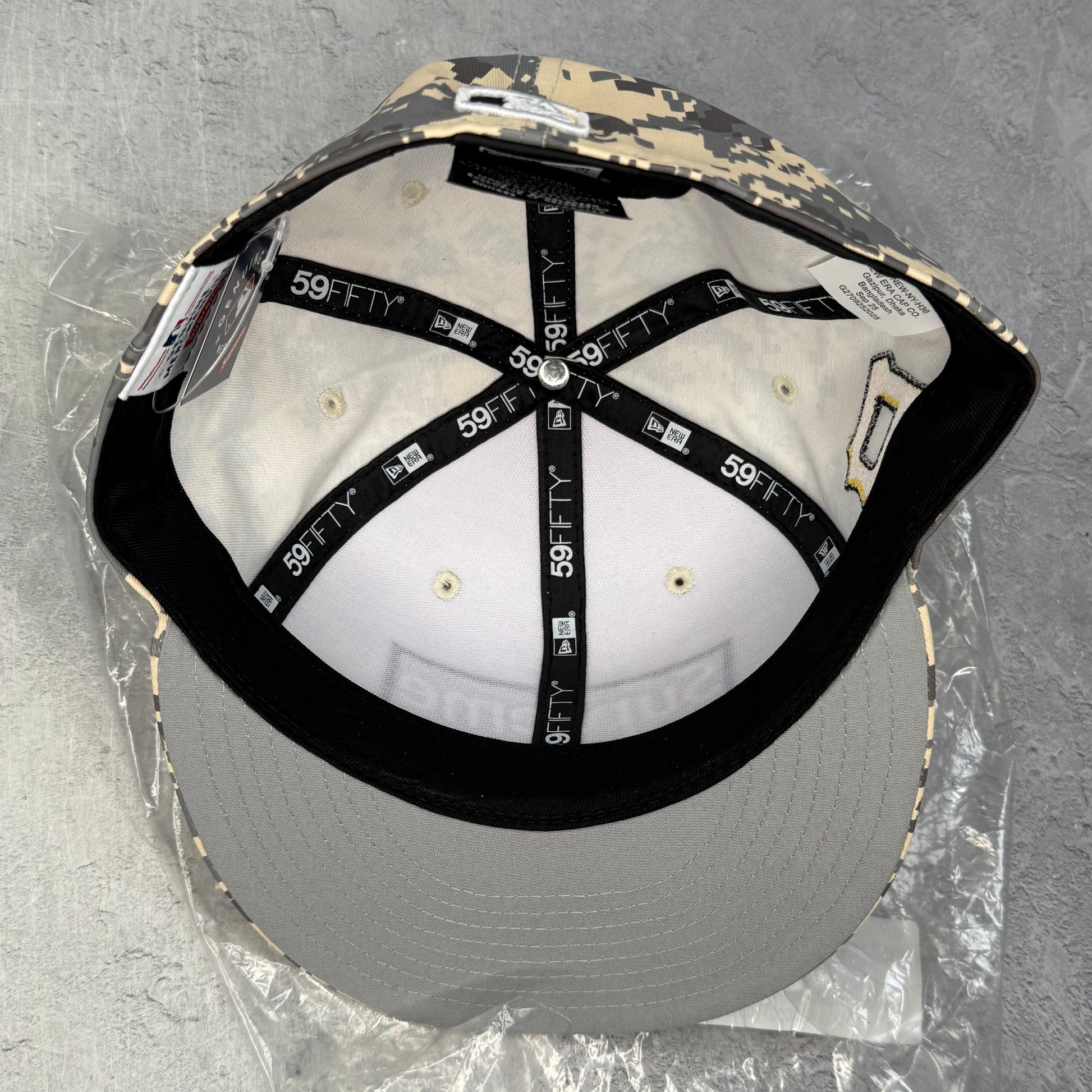 Supreme MLB Teams Box Logo New Era 59Fifty Cap Digital Camo *SIZE 7 1/2*