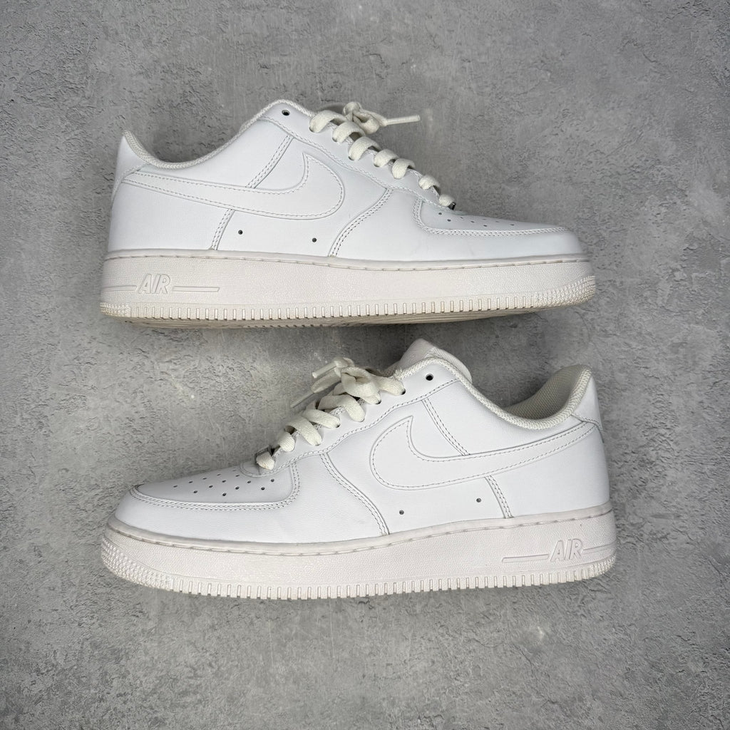 Nike Air Force 1 Low '07 White *pre - owned* SIZE 10.5 - Kicks Collective PA - Nike - 315122-111/CW2288-111 - Men's Shoes - 10.5M/12W - Pre - Owned - No Box