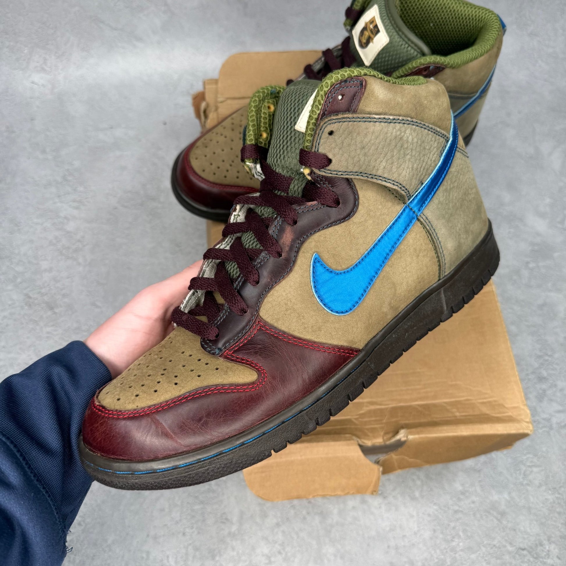 Nike Dunk High PRM World Cup (2006) *pre - owned* SIZE 10.5 - Kicks Collective PA - Nike - 306968-341 - Men's Shoes - 10.5M/12W - Pre - Owned - Replacement Box