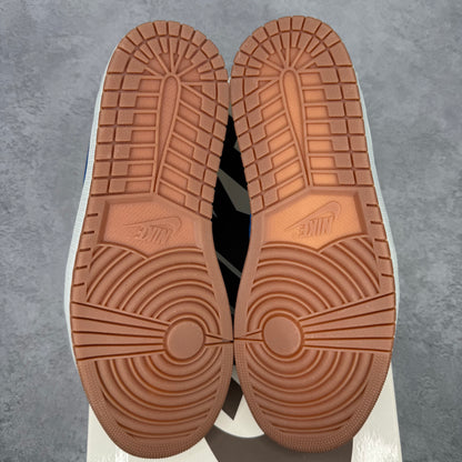 Jordan 1 Retro Low OG SP Travis Scott Canary (Women's)