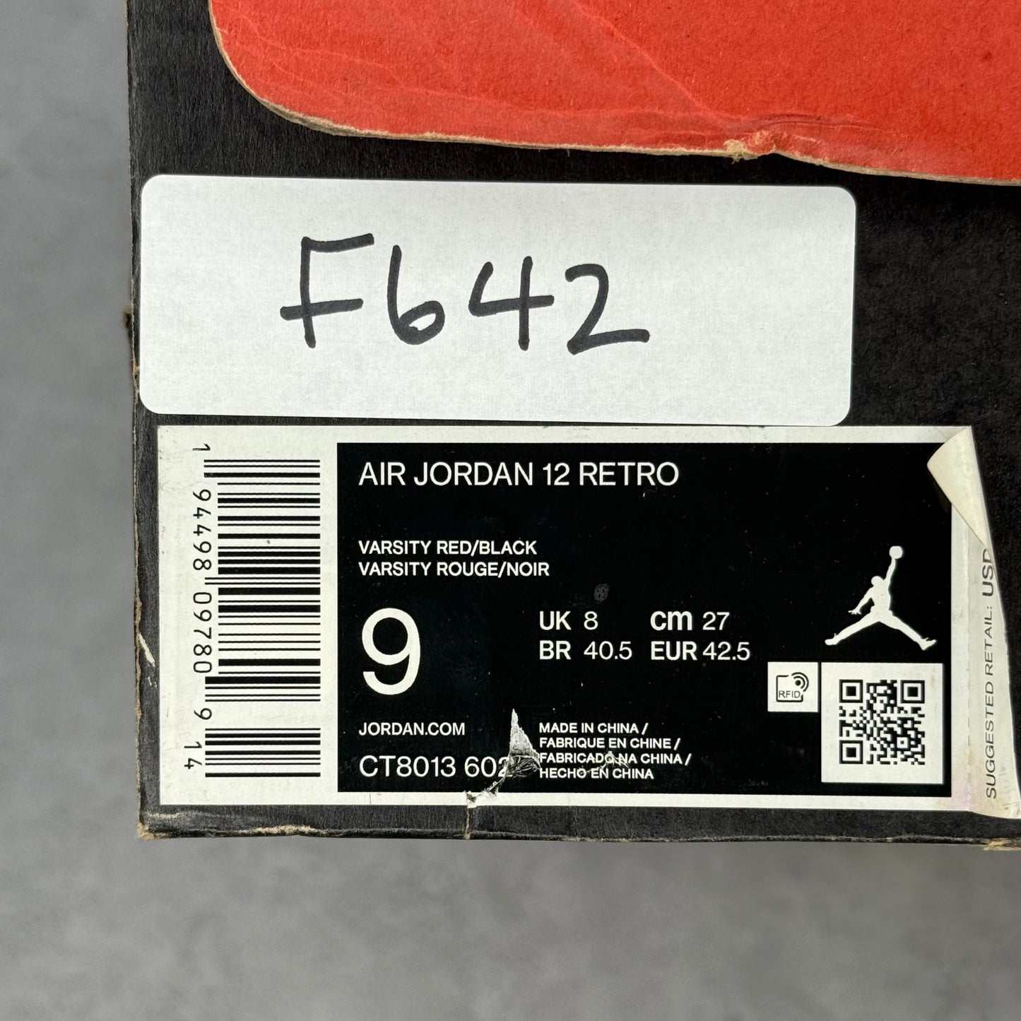 Jordan 12 Retro Reverse Flu Game *pre-owned* SIZE 9