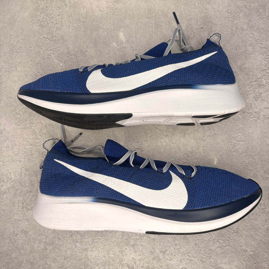 Nike Zoom Fly Flyknit Deep Royal *pre-owned* SIZE 12