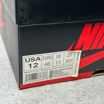 Jordan 1 Retro High Pine Green *pre - owned* SIZE 12 - Kicks Collective PA - Jordan - 555088-302 - Men's Shoes - 12M/13.5W - Pre - Owned