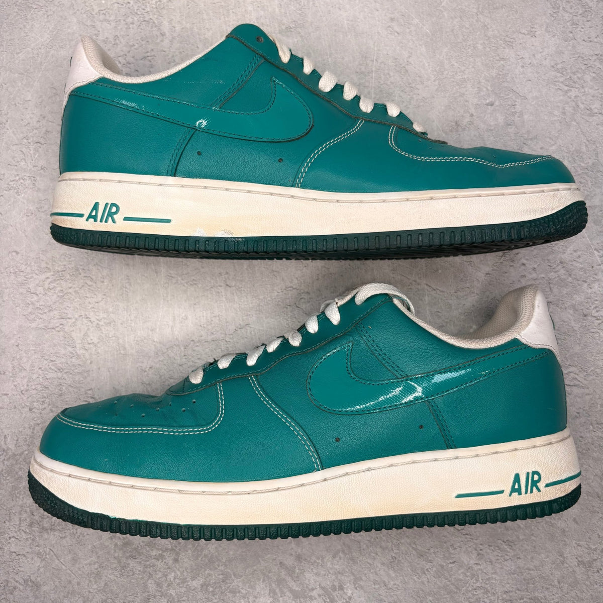 Nike Air Force 1 Pastel Pack 'Lush Teal' *pre - owned* SIZE 9.5 - Kicks Collective PA - Nike - 488298-302 - Men's Shoes - 9.5M/11W - Pre - Owned