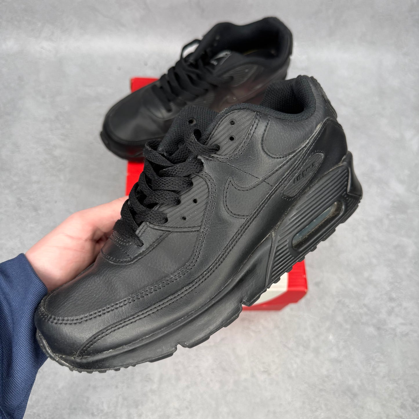 Nike Air Max 90 Recraft Triple Black (GS) *pre-owned* SIZE 6Y